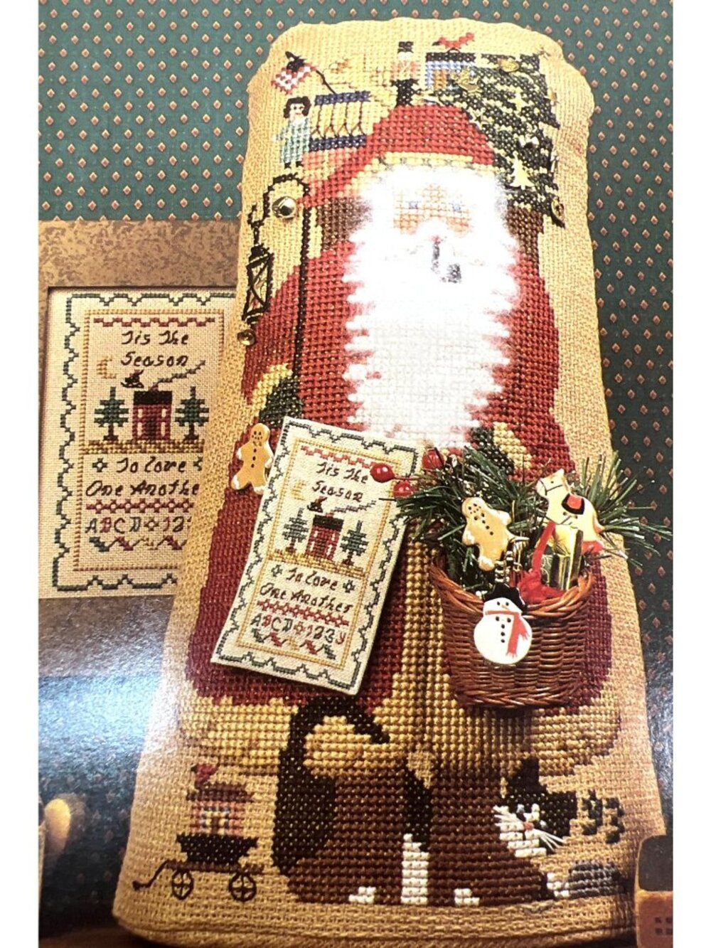 Cinnamon Stick Christmas VIII Sampler Santa Cross-Stitch Pattern Homespun Elegan